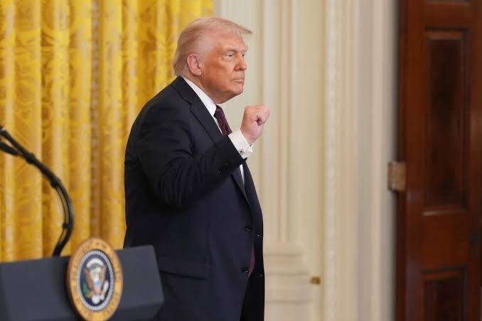 GOP officials dismiss Trump's allegations of startling new electoral threats, saying, 