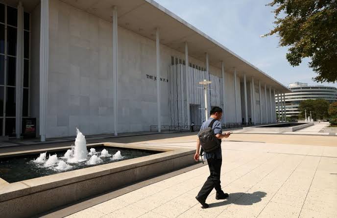 Kennedy Center votes to close for renovations and reinstate Trump's name on the building.
